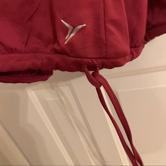 Old Navy Workout Tank - Picture 3 of 5